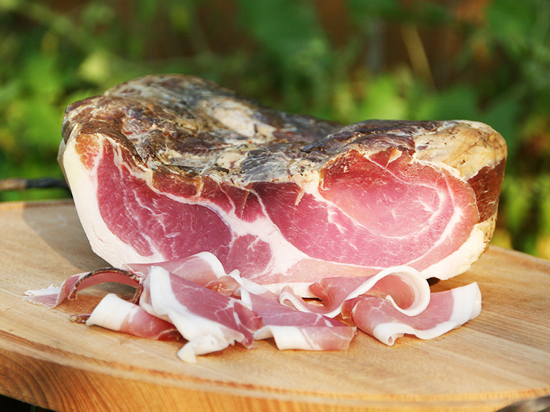 Mangalitza Schinken